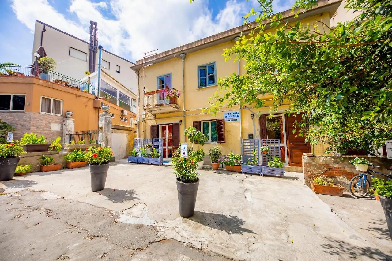 Hortensia House Cefalù Italia