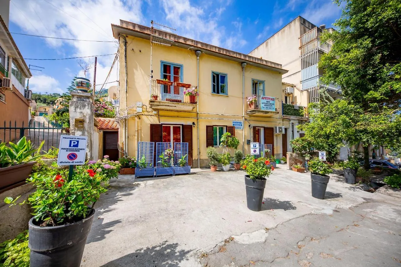 Hortensia House Cefalù Italie